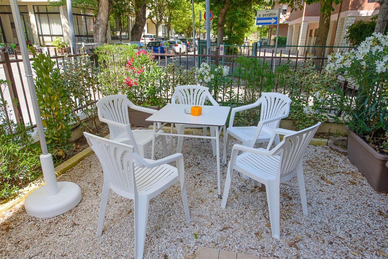 Residence Ducale Rimini Zewnętrze zdjęcie