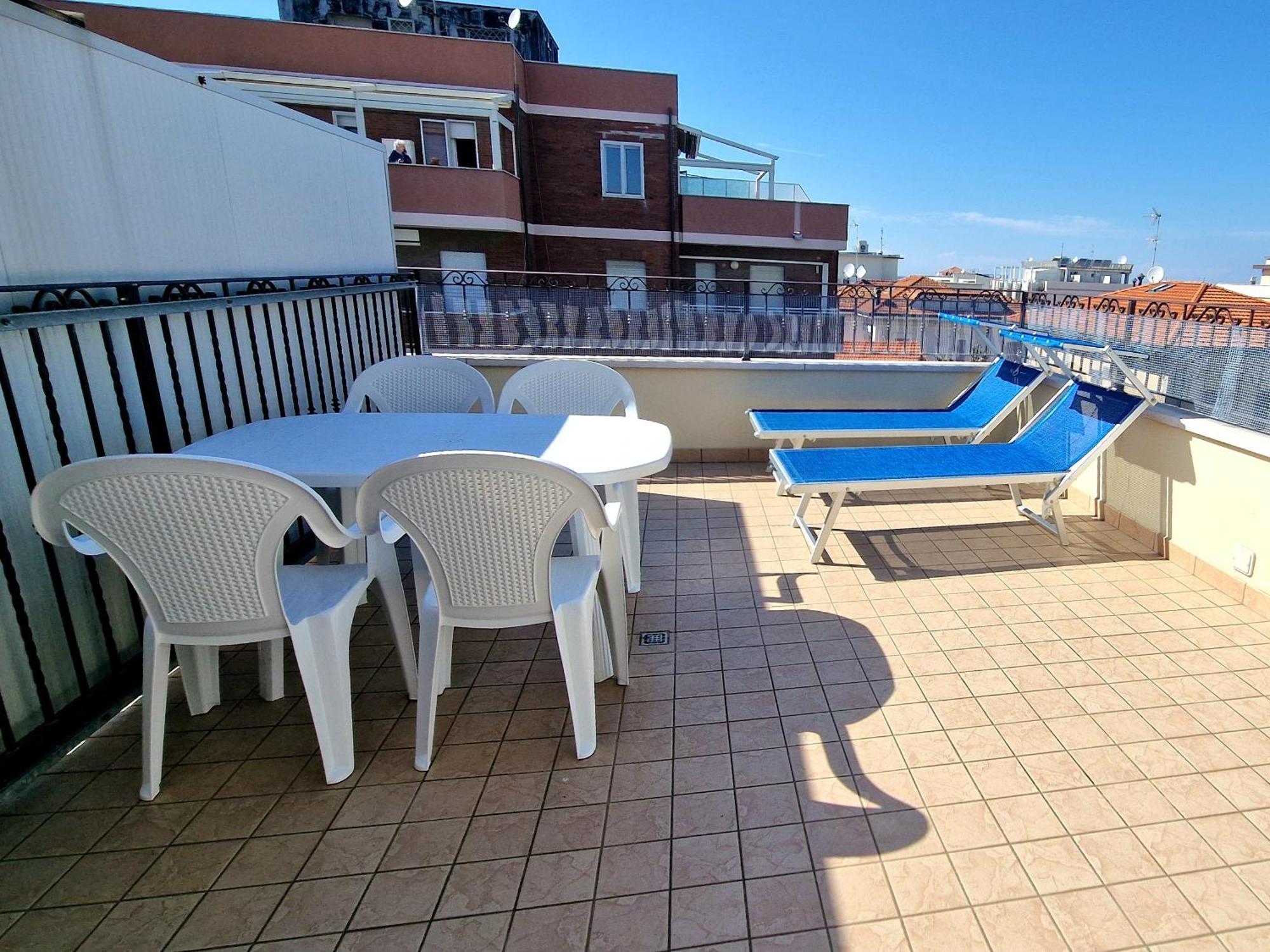 Residence Ducale Rimini Zewnętrze zdjęcie